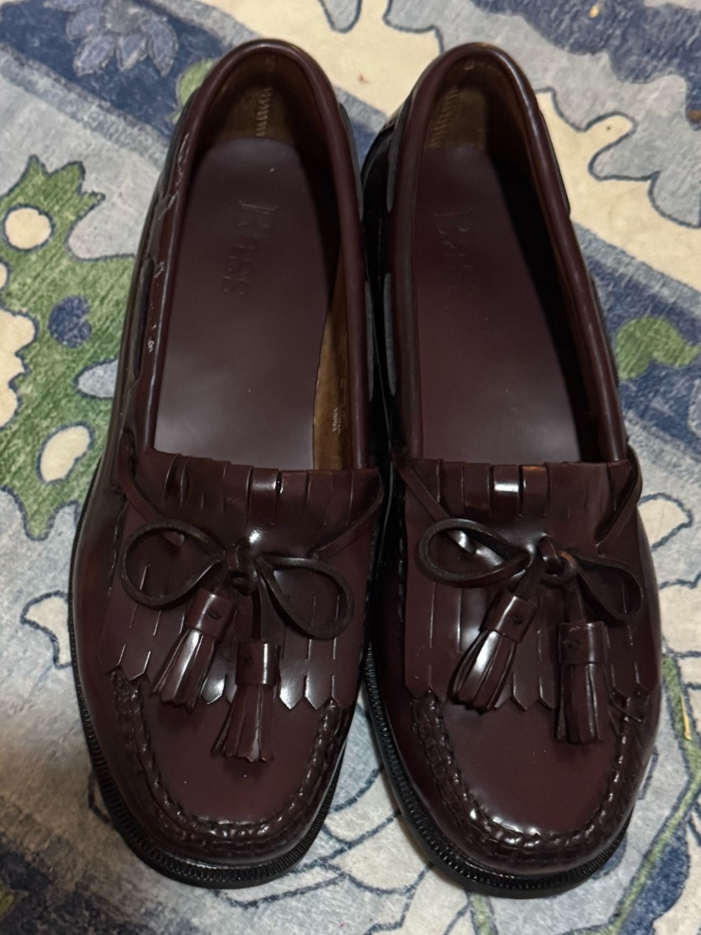 G.H. Bass & Co. Women's Kiltie Tassel Loafers in Dark Reddish/Brown - Weejuns